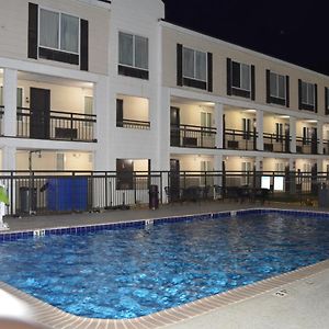 Days Inn By Wyndham Marietta-Atlanta-Delk Road
